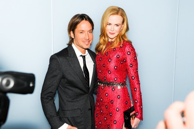 „Scanpix“ nuotr./Nicole Kidman su vyru Keith Urban Niujorke, modernaus meno muziejuje MOMA.
