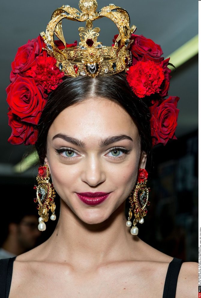 „Scanpix“ nuotr./„Dolce & Gabbana“ 2015 m. pavasario-vasaros kolekcijos įvaizdis. 