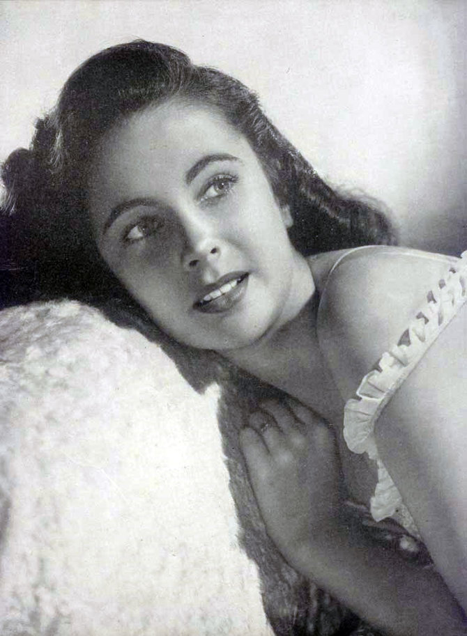 wikimedia.org nuotr./Elizabeth Taylor, 1947 m.