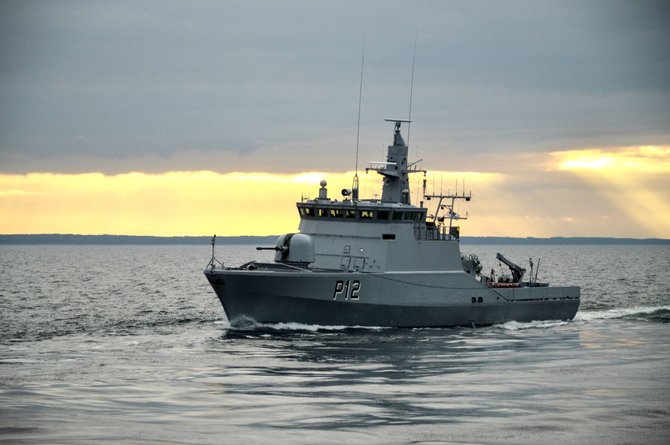 KJP archyvo nuotr./Karinių jūrų pajėgų patrulinis laivas „Dzūkas“ (P12)