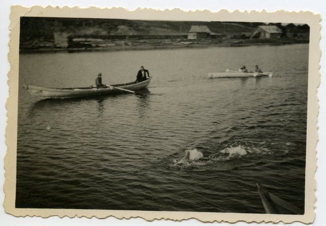 Ukmergės kraštotyros muziejaus archyvas/Vandens sporto šventė 1936 m.