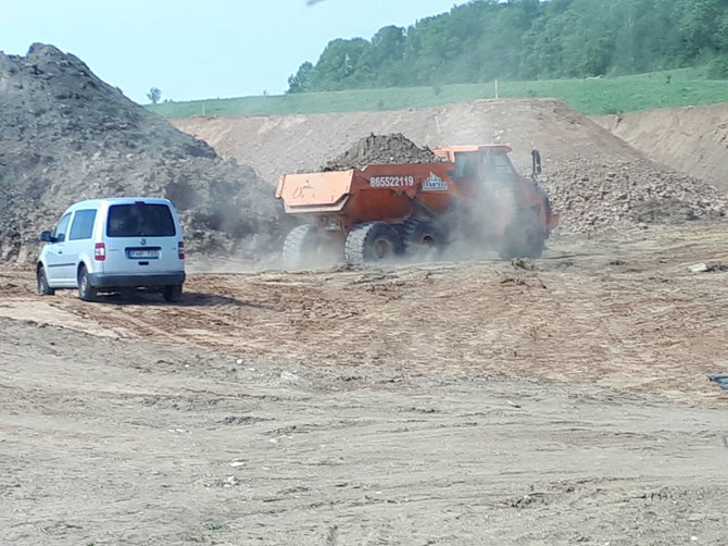 15min skaitytojų nuotr./Šaudyklos įrengimas Vilniaus rajone, šalia Sudervės