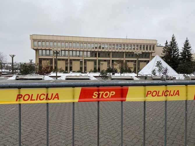 Žygimantas Gedvila | BNS FOTO nuotr./Protestas prie Seimo dėl mokamo testavimo, galimybių paso