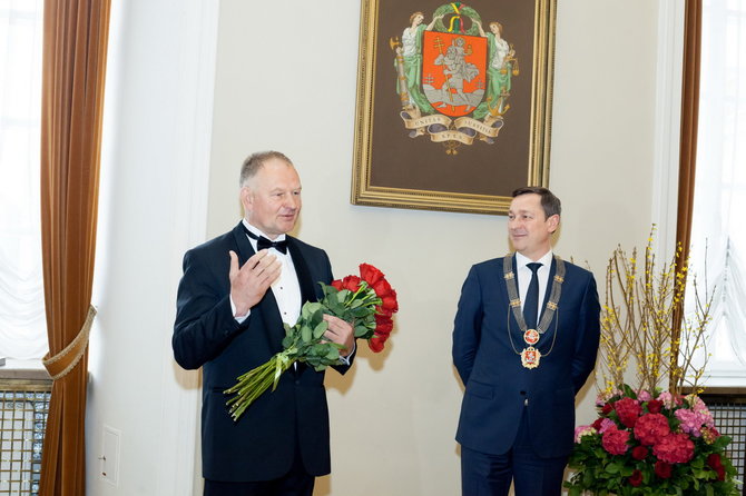 Vilniaus m. sav. nuotr./Vytenis Urba apdovanotas Žygimanto Augusto medaliu
