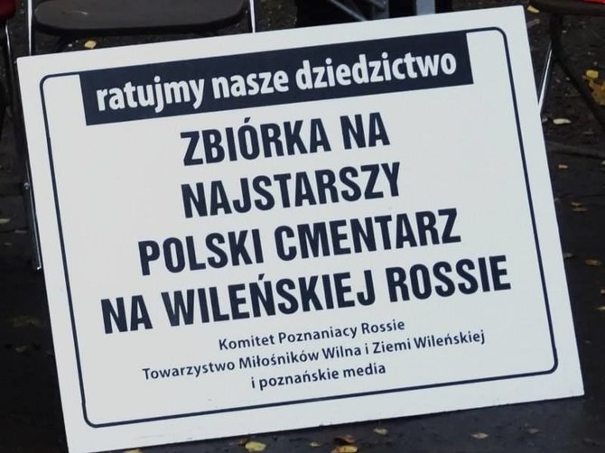 Vilniaus ir Vilniaus krašto mylėtojų draugijos Poznanėje nuotr./Aukų rinkimas Rasų kapinėms Poznanėje