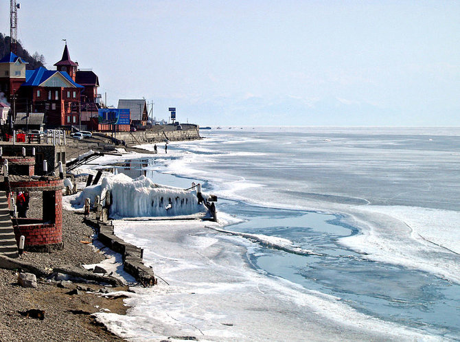 Wikimedia.org/Creativecommons/Baikalo ežeras žiemą – nepaprasta kelionė į ledo karalystę