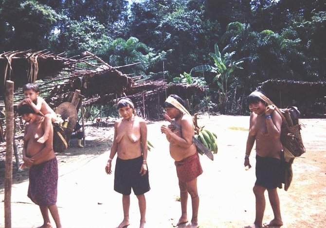 Wikimedia.org nuotr/Janomamų gentis Amazonės džiunglėse