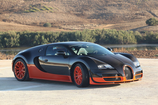 Gamintojo nuotr./„Bugatti Veyron Super Sport“
