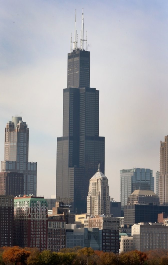 Willis Tower dangoraižis Čikagoje