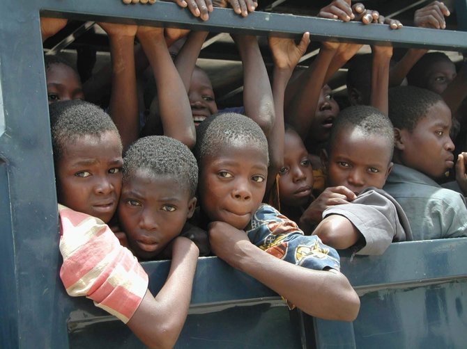 „Scanpix“ nuotr./Pusė prekybos žmonėmis aukų yra vaikai