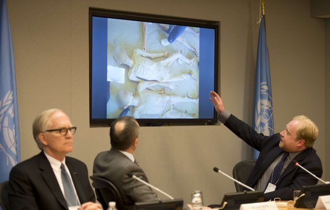 AFP/„Scanpix“ nuotr./JT Saugumo Taryboje parodytos šiurpios žudynių Sirijoje nuotraukos