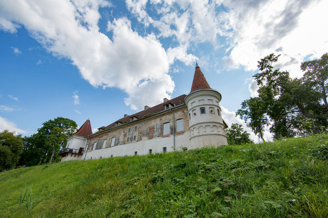 Luko Balandžio / 15min nuotr./Siesikų pilis