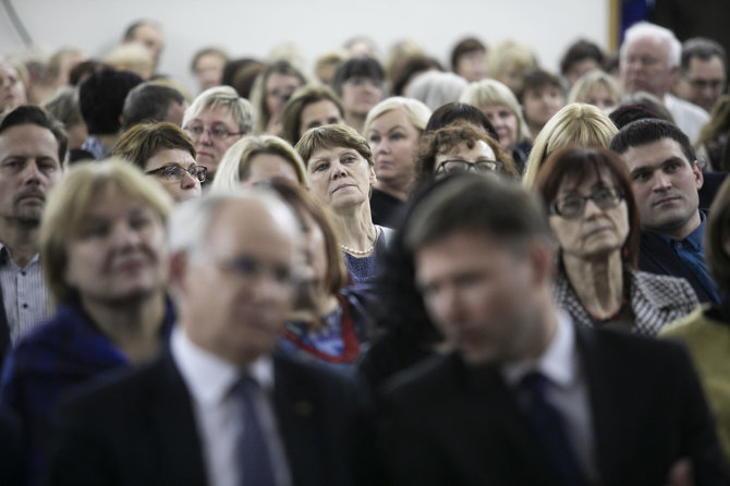 Luko Balandžio / 15min nuotr./Mokytojų suvažiavimas Vilniuje: tariamasi dėl galimo streiko