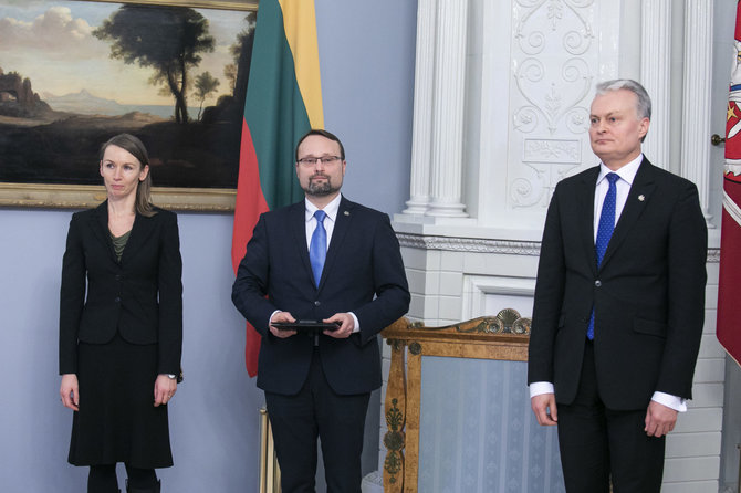 Luko Balandžio / 15min nuotr./Viktorija Kuodytė, Gitanas Nausėda, Mindaugas Kvietkauskas