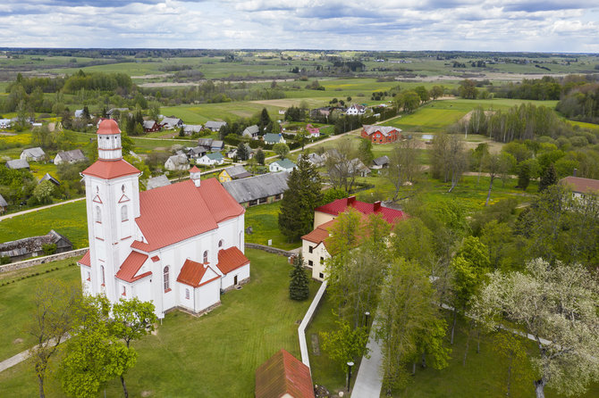 Luko Balandžio / 15min nuotr./Videniškių Šv. Lauryno bažnyčia