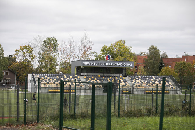 Luko Balandžio / 15min nuotr./Širvintų futbolo stadionas