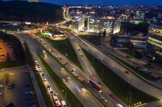 Luko Balandžio / 15min nuotr./Eismas Vilniaus gatvėmis