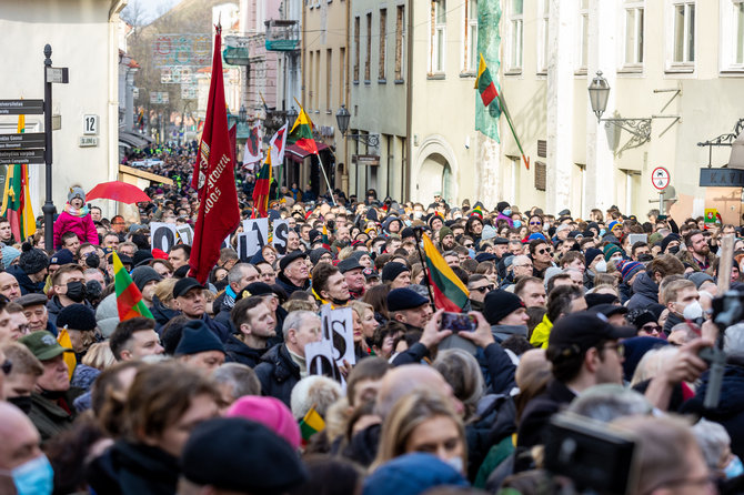 Luko Balandžio/Žmonės.lt nuotr./Vasario 16-osios minėjimas – „Signatarų balkonas“