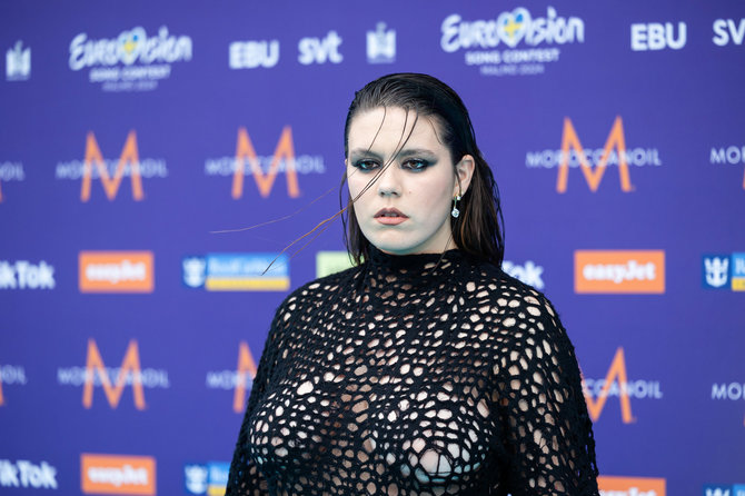 Lukas Balandis / BNS nuotr./„Eurovizijos“ dalyviai žengė turkio spalvos kilimu