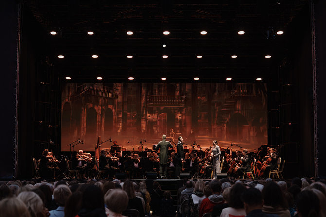 Gabijos Matkutės nuotr./„Midsummer Vilnius“: Opera po žvaigždėmis