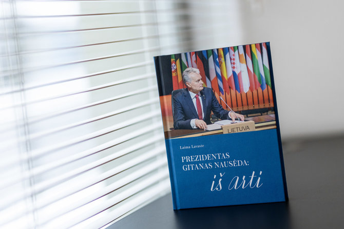 Lukas Balandis / BNS nuotr./Knyga „Prezidentas Gitanas Nausėda: iš arti“