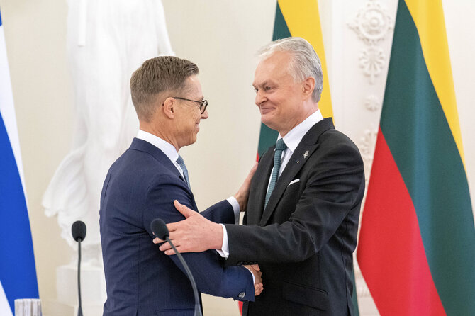 Prezidento kanceliarijos nuotraukos/ Robertas Dačkus/Prezidentas susitinka su Suomijos Prezidentu Alexanderiu Stubbu