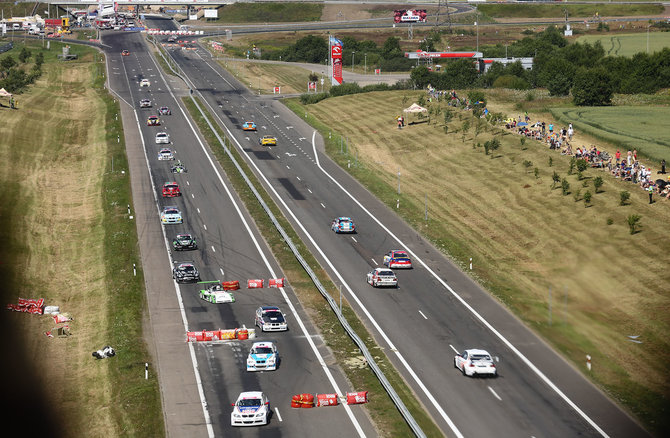 Luko Balandžio/Žmonės.lt nuotr./Lenktynių akimirka