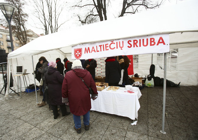 Luko Balandžio/Žmonės.lt nuotr./„Maltiečių sriubos" akcija