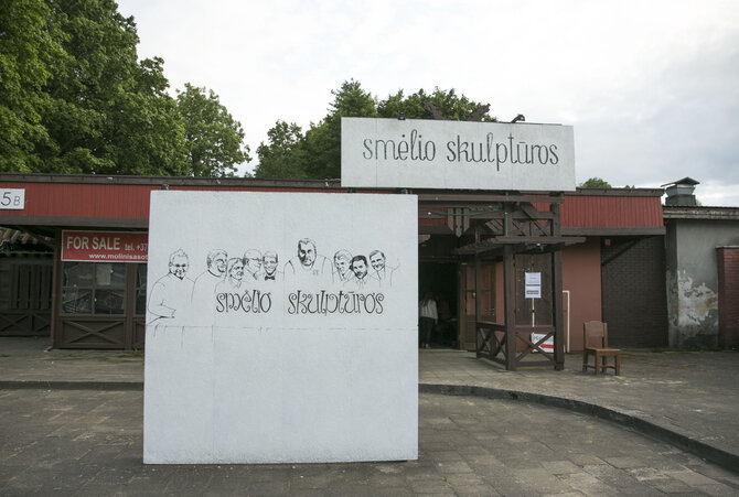 Luko Balandžio/15min.lt nuotr./Smėlio skulptūrų paroda