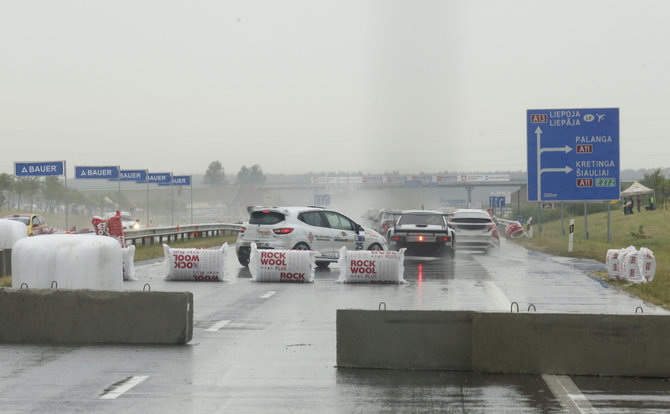 Luko Balandžio/15min.lt nuotr./Lenktynių akimirka