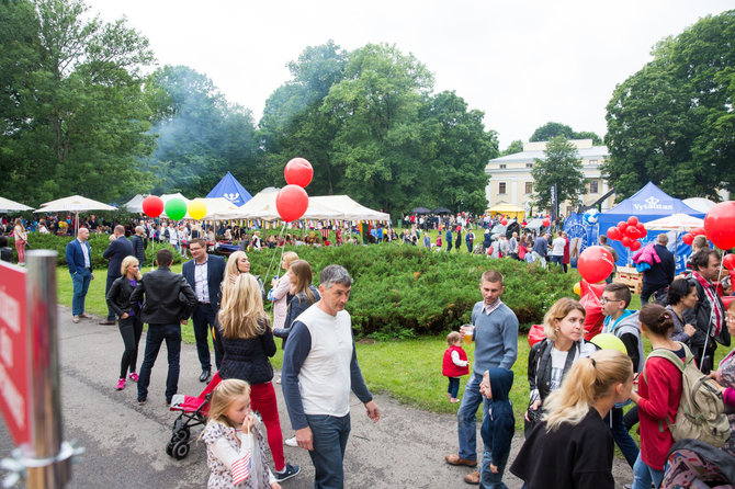 Luko Balandžio / 15min nuotr./JAV Nepriklausomybės dienos minėjimas Verkių parke