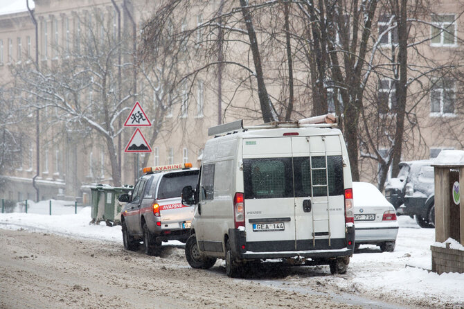 Luko Balandžio / 15min nuotr./Vandentiekio avarija