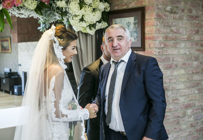 Viganto Ovadnevo/Žmonės.lt nuotr./Sofio Gelašvili ir Dominyko Niūniavos vestuvės