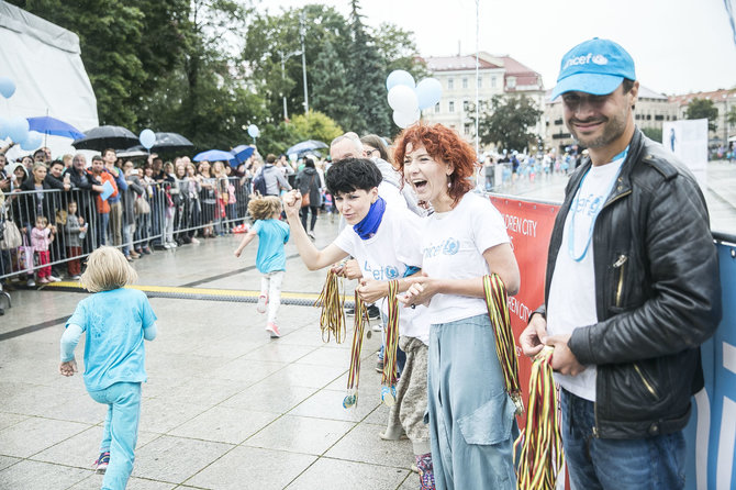 Viganto Ovadnevo/Žmonės.lt nuotr./UNICEF vaikų bėgimo akimirka