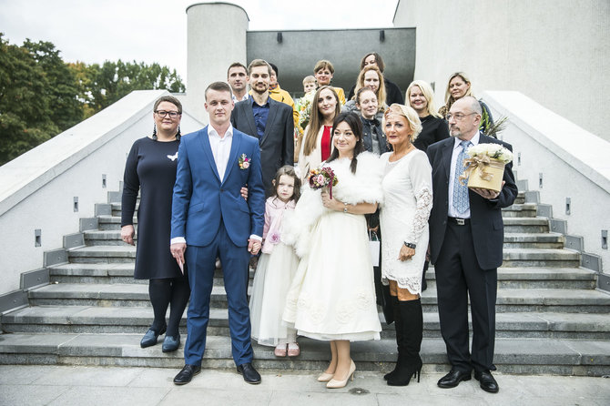 Viganto Ovadnevo/Žmonės.lt nuotr./Rūtos Lukoševičiūtės ir Mariaus Daudos vestuvių akimirka