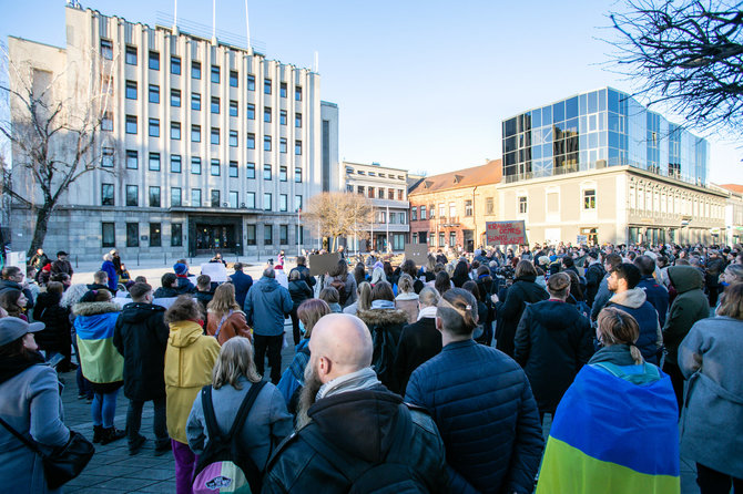 Teodoro Biliūno / BNS nuotr./Protestas prieš Kauno miesto mero Visvaldo Matijošaičio šeimos verslo interesus Rusijoje