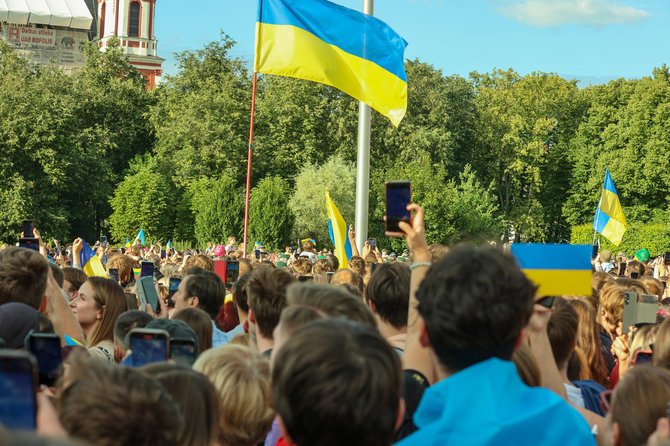 Teodoro Biliūno/Žmonės.lt nuotr./Koncertas „Keliu vėliavą už Ukrainą NATO“