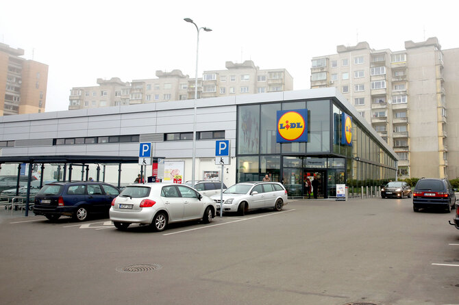 Teodoro Biliūno / 15min nuotr./„Lidl“ parduotuvė Kaune