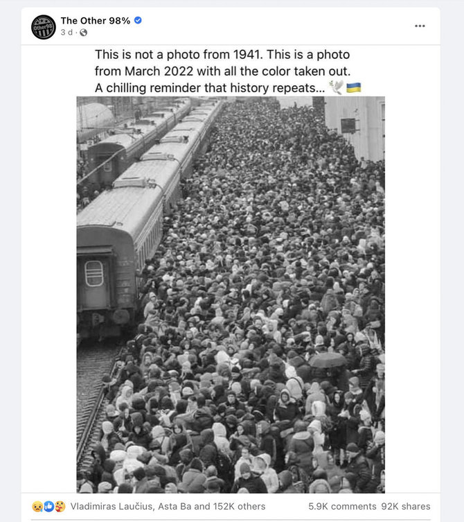 Ekrano nuotr. iš „Facebook“/Vaizdas Charkivo traukinių stotyje priminė Antrojo pasaulinio karo laikus