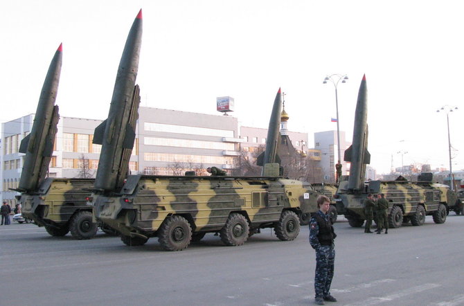 Nuotr. iš wikipedia.com/Raketos „Točka U“ parade Jekaterinburge 2009 m.