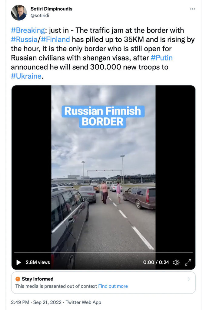 Ekrano nuotr. iš „Twitter“/Automobilių eilės vaizdo įrašas pasirodė su komentaru, esą tai - nuo mobilizacijos bėgantys Rusijos piliečiai
