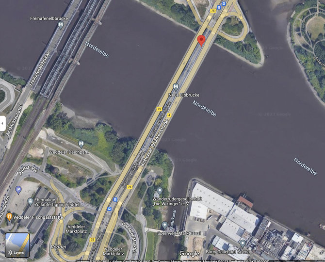 Ekrano nuotr. iš google.com/maps/Naujasis Elbės tiltas per rekonstrukciją buvo gerokai praplatintas