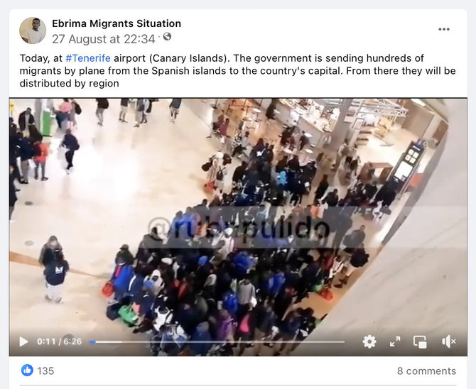 Ekrano nuotr. iš „Facebook“/Vaizdo įrašą paskelbę žmonės neminėjo, kad dėl migrantų kelionės iš Kanarų į Ispanijos žemyninę dalį buvo uždarytas oro uostas