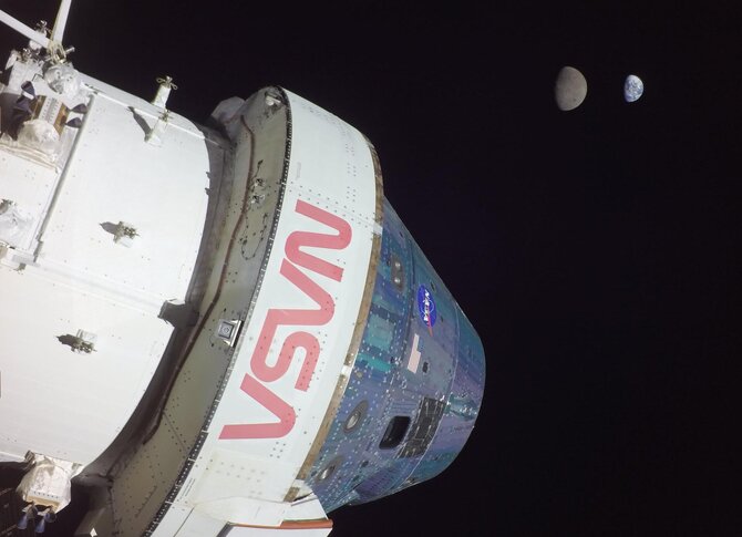 NASA nuotr./Erdvėlaivio „Orion“ per misiją „Artemis 1“ 2022-aisiais užfiksuotas vaizdas