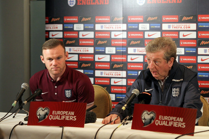 V.Januškos/LFF.lt/Wayne'as Rooney ir Roy Hodgsonas