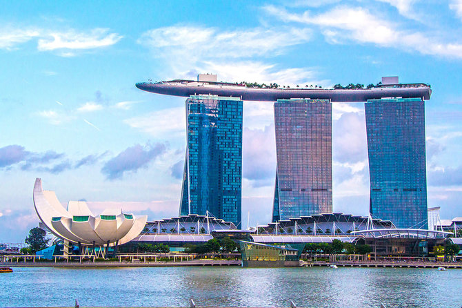 Shutterstock.com nuotr./Marina Bay Sands dangoraižis, Singapūras