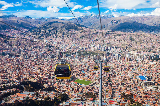 Shutterstock.com nuotr./Mi Teleferico keltuvas Bolivijoje