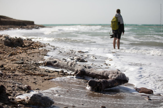 Negyvosios jūros pakrantė - laukinis krantas (nuotr. Giedriaus Akelio, spot-on.lt )