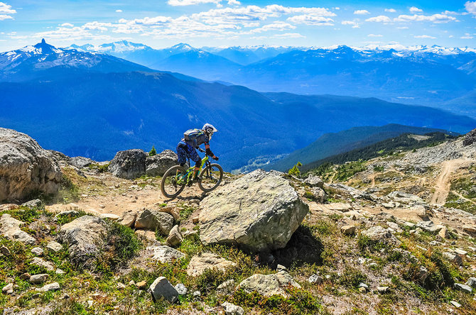 Shutterstock.com nuotr./„A line“ maršrutas, Vistleris, Kanada