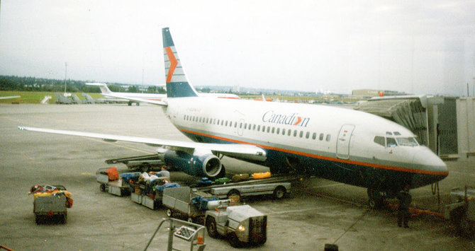 „Wikimedia Commons“ nuotr./Boeing 737-200